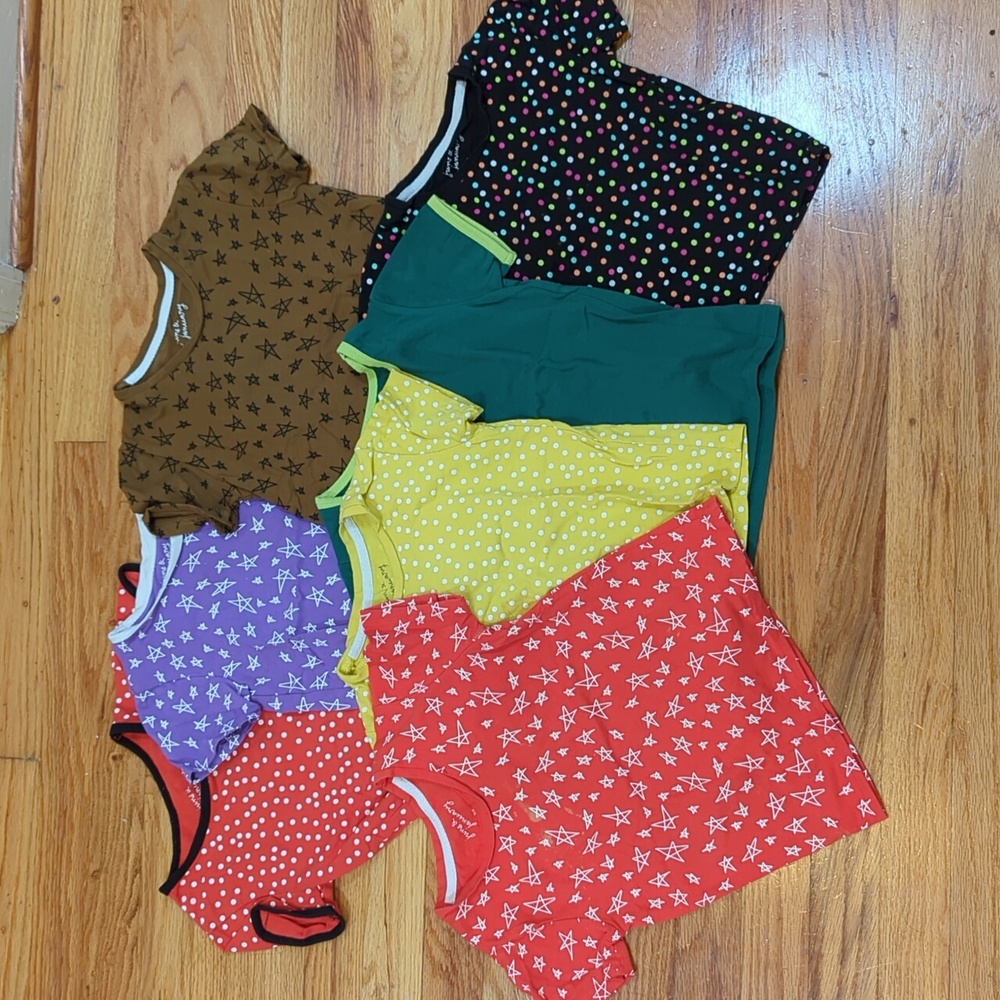 June and January bundle 3/4 patterned tees